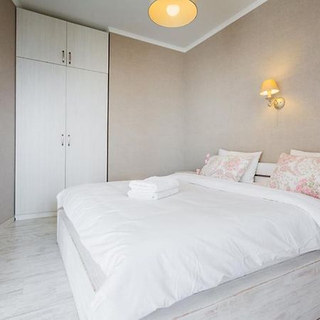 Панорамный Вид 15 Этаж. Набережная Днепра Kiew Exterior foto