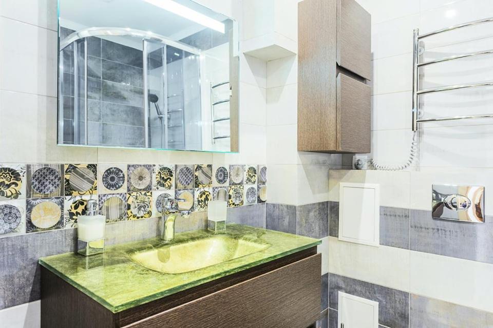 Панорамный Вид 15 Этаж. Набережная Днепра Kiew Exterior foto
